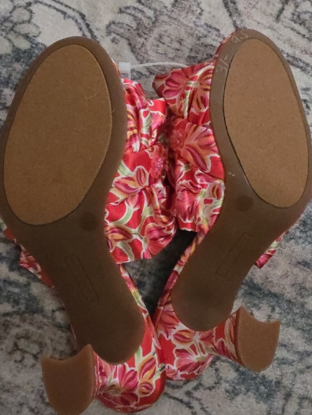 Copper Key Red Floral Ruffle Slide Sandals - Picture 7 of 8